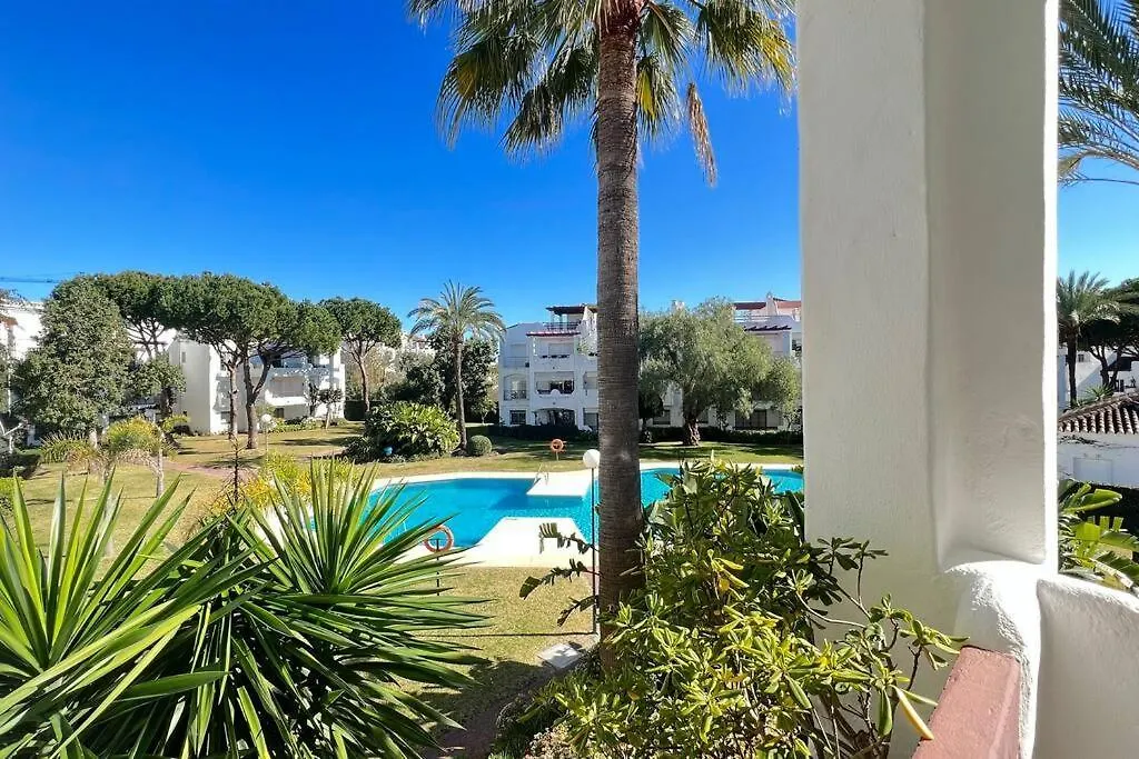 Costalita - 2 Bedroom Apartment 350M From The Beach Estepona
